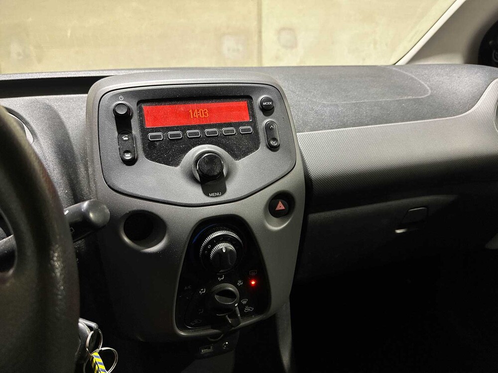 Peugeot 108 1.0 e-VTi Active 71hp 2021 (Original-NL + 1st owner), N-570-KN 