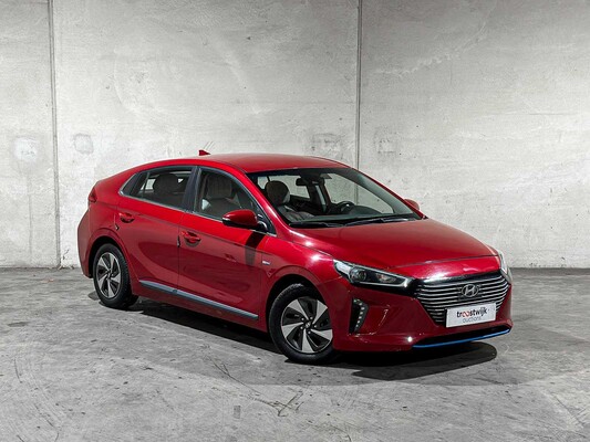 Hyundai IONIQ 1.6 GDi Comfort 141pk 2019 Plug-In Hyrbid (Origineel-NL), XS-254-P