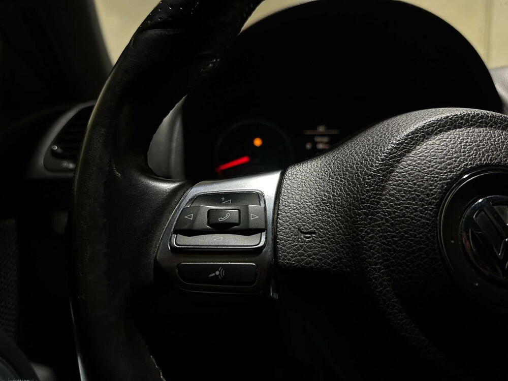 Volkswagen Scirocco 1,4 TSI Highline 122 PS 2009, J-351-JG