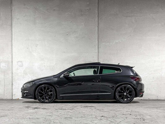Volkswagen Scirocco 1,4 TSI Highline 122 PS 2009, J-351-JG