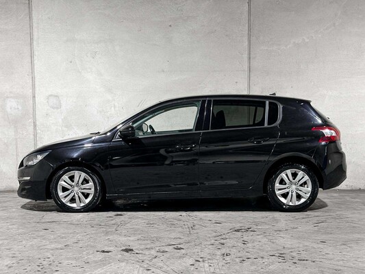 Peugeot 308 1.2 PureTech Blue Lease Executive 110 PS 2016 (Original-NL), JJ-650-N