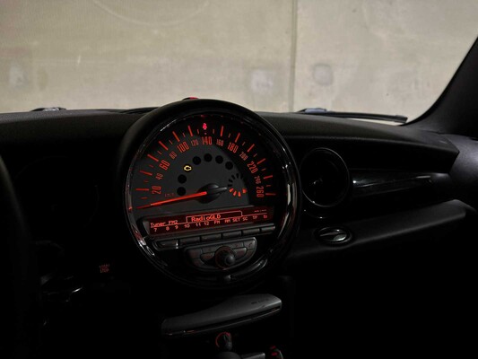 Mini Cooper S -AUTOMAAT- 1.6 174pk 2010, 29-LDD-3