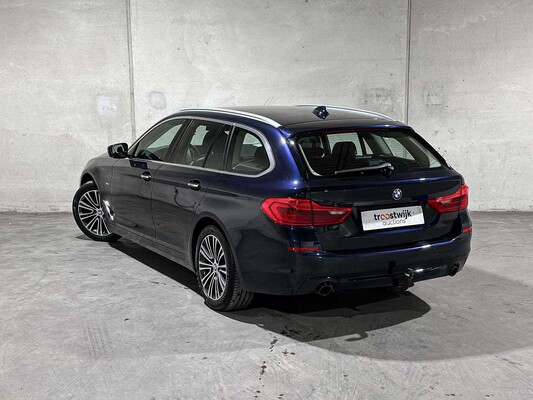 BMW 520i Touring High Executive Sport-Line 5-serie 184pk 2019 (Origineel-NL), XG-208-V