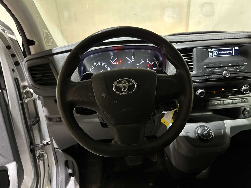 Toyota PROACE Worker 1.6 D-4D Cool Comfort 95pk 2017 (Origineel-NL), V-975-GR