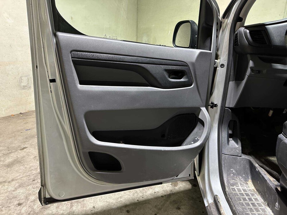 Toyota PROACE Worker 1.6 D-4D Cool Comfort 95 PS 2017 (Original-NL), V-975-GR