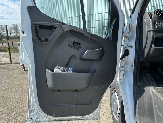 Renault Master T35 2.3 dCi L3 Bakwagen 131pk 2019 (Origineel-NL) Bedrijfswagen, V-519-VH