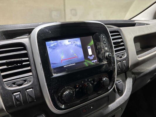 Renault Trafic 1,6 dCi T29 L2H1 Luxury 120 PS 2017 (Original-NL), V-989-DS Nutzfahrzeug