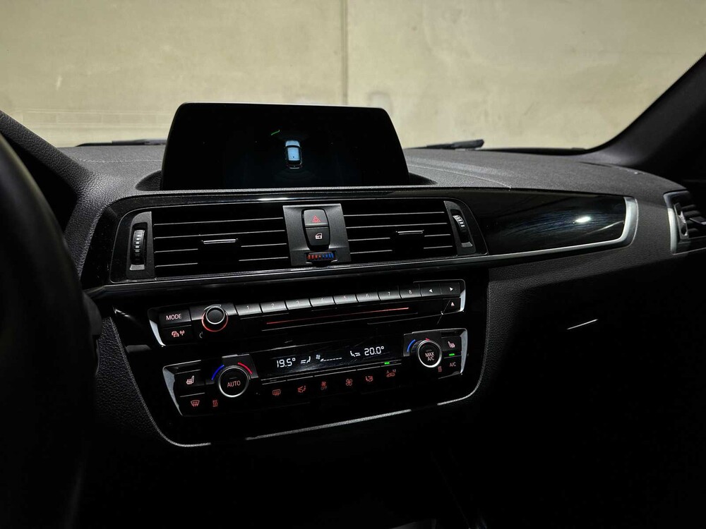 BMW 118i Edition M Sport Shadow High Executive 1-Serie 134 PS 2019, P-613-RT 