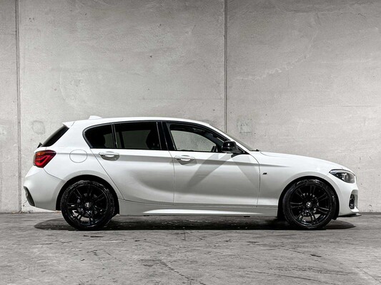 BMW 118i Edition M Sport Shadow High Executive 1-serie 134pk 2019, P-613-RT 