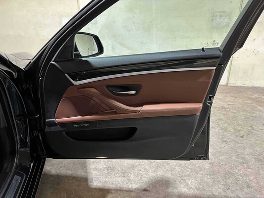 BMW 520i Luxury Edition 184 PS 2016 (Original-NL) 5er-F10, KK-611-L