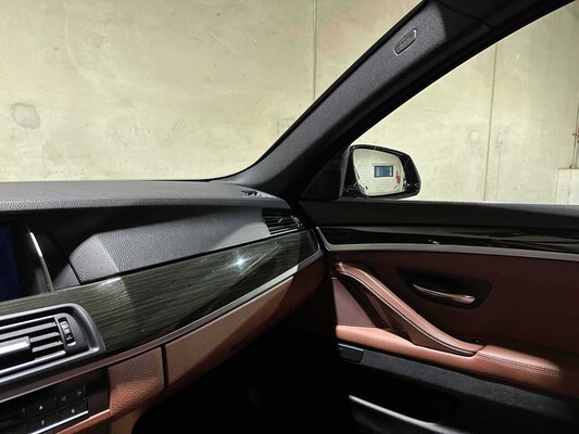 BMW 520i Luxury Edition 184pk 2016 (Origineel-NL) 5-serie F10, KK-611-L