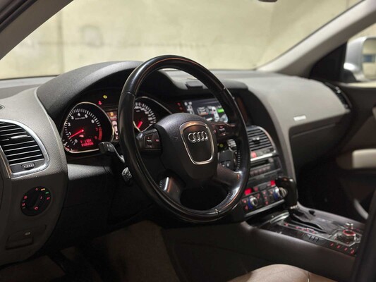 Audi Q7 4.2 FSI Quattro Pro Line+ 4+2 349pk 2007 (Origineel-NL), 23-TR-LK Youngtimer