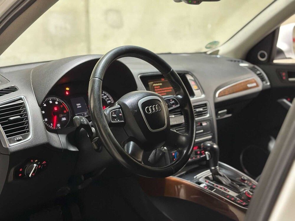 Audi Q5 3.2 FSI V6 Quattro Pro Line 269 PS 2010, J-936-ZV