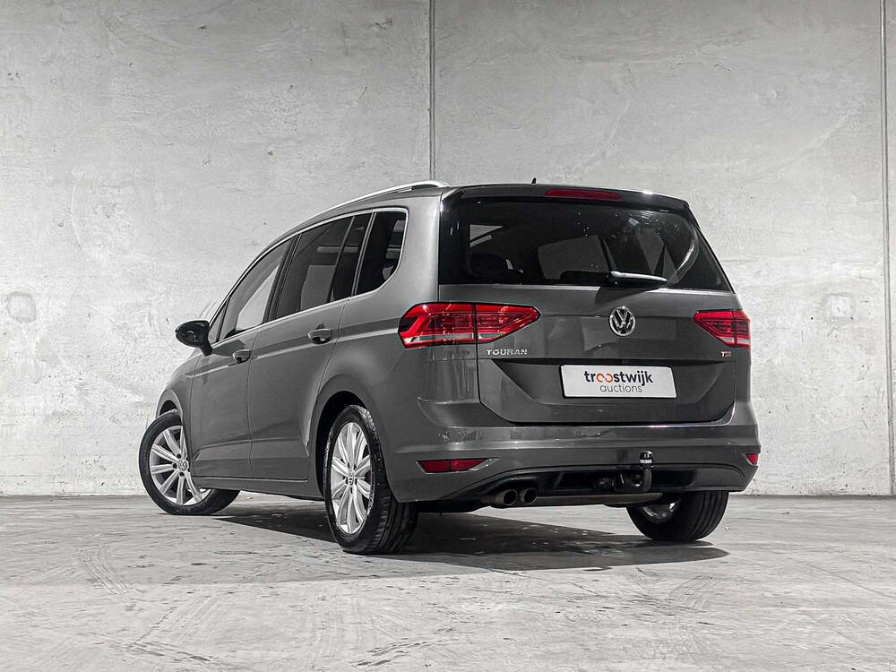 Volkswagen Touran 1.4 TSI Highline 7p 150 PS 2016, JJ-339-N