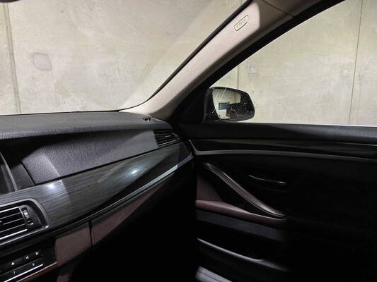 BMW 520d Touring M Sport Edition 190 PS 2015 5er, ZV-643-T