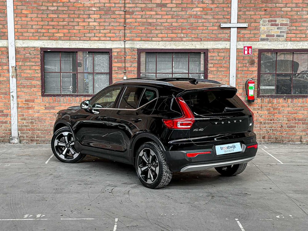 Volvo XC40 Recharge T4 EINSCHRIFT 129 PS 2021 (Original-NL+1. Besitzer), K-649-LG