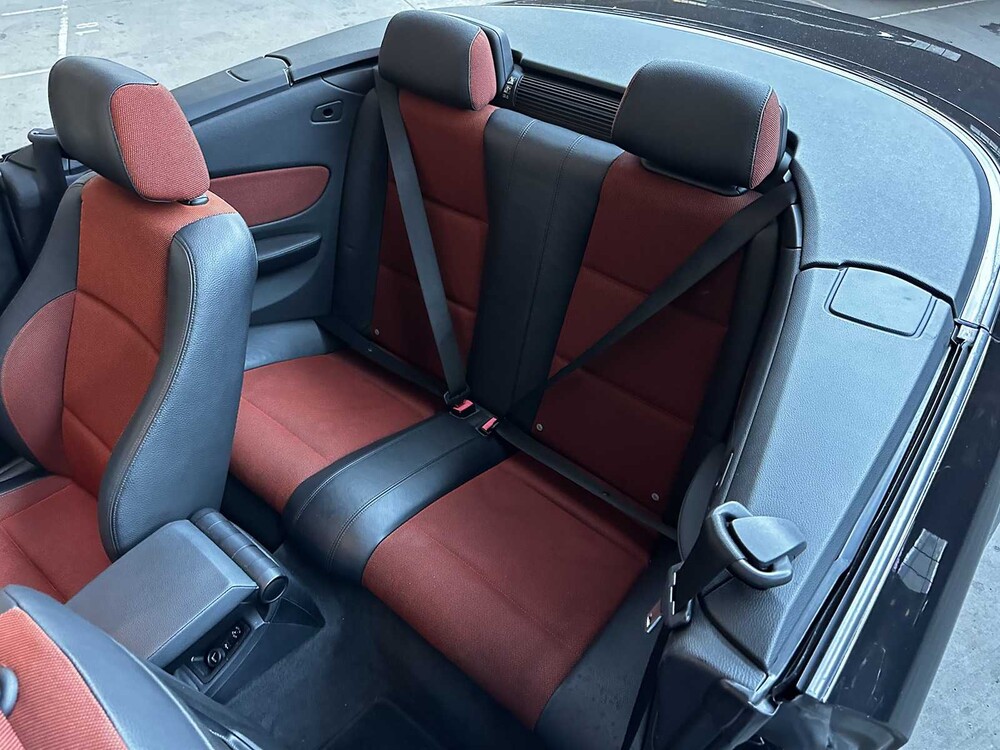 BMW 118i Cabrio High Executive 1-serie 143pk 2011, L-752-XS