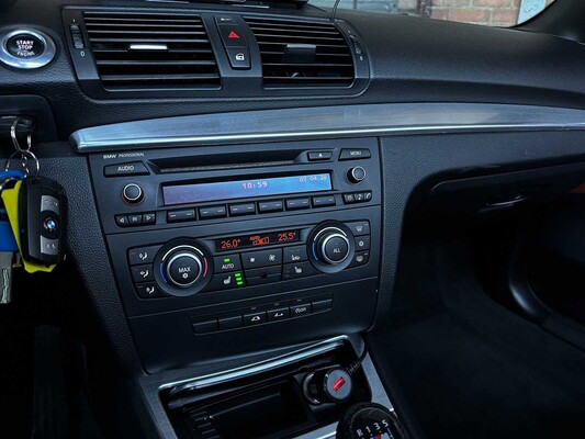 BMW 118i Cabrio High Executive 1-Serie 143 PS 2011, L-752-XS