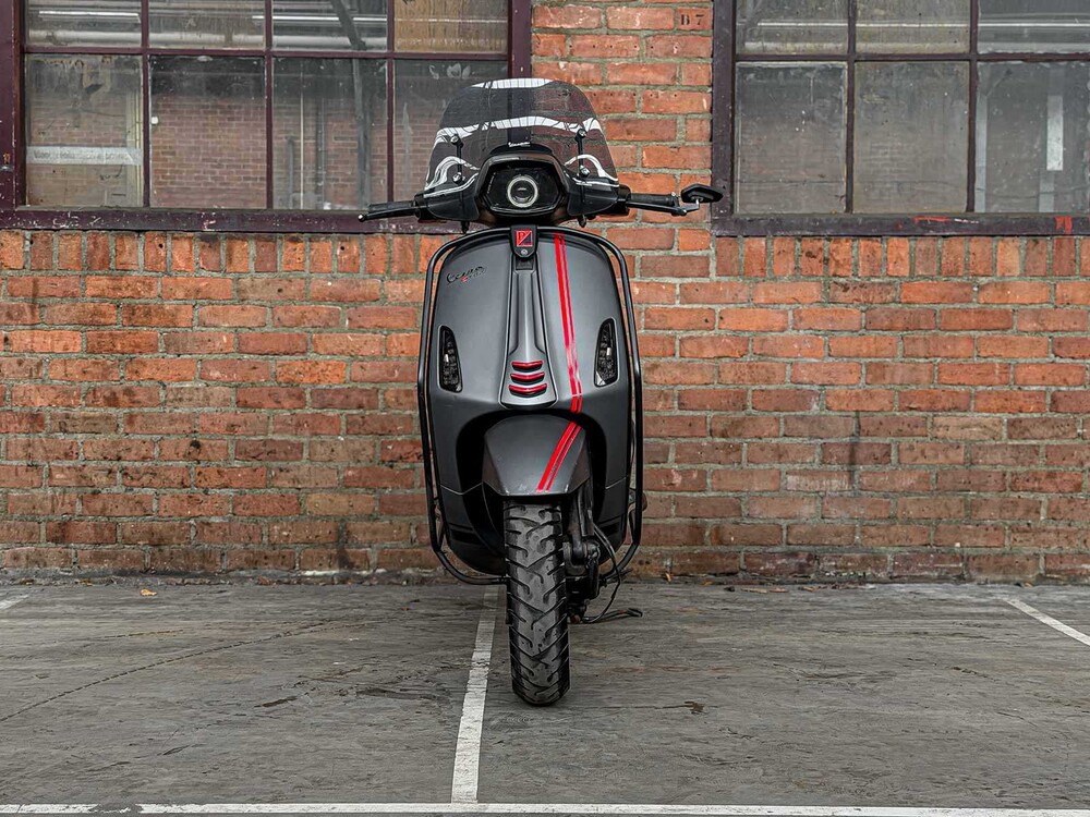 Piaggio Vespa Sprint 4T 2015 Scooter, DBL-64-H