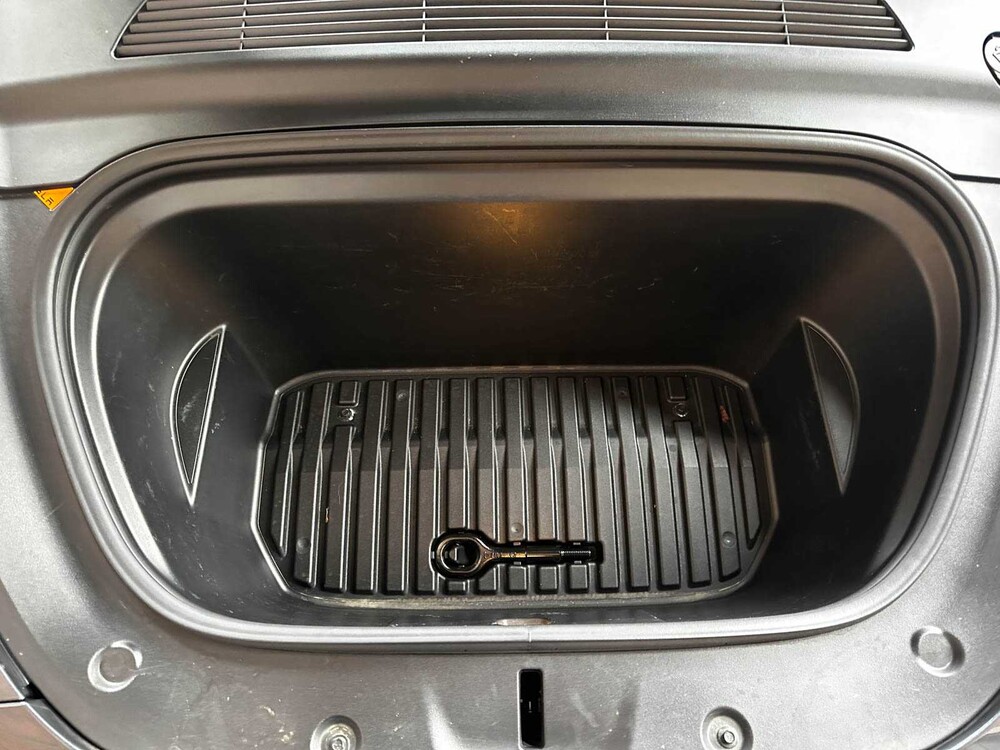 Tesla Model Y Max Range AWD 345pk 2022