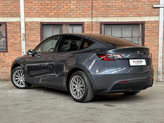 Tesla Model Y Max Range AWD 345pk 2022