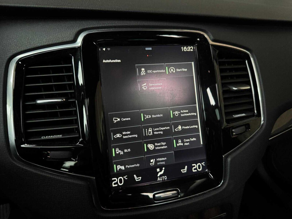 Volvo XC90 2.0 T6 Allradantrieb Beschriftung 320 PS 2015, ZR-425-V