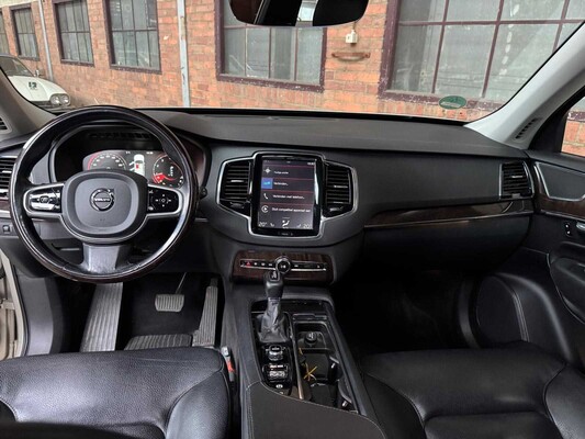 Volvo XC90 2.0 T6 AWD Inscription 320pk 2015, ZR-425-V