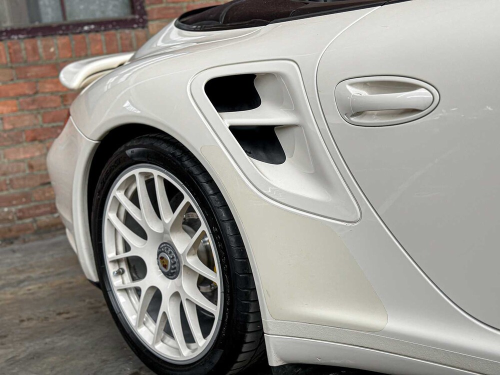 Porsche 911 Turbo Cabriolet 997.2 3.8 TT 500pk 2010 -Hardtop- Youngtimer (23.000 km) 