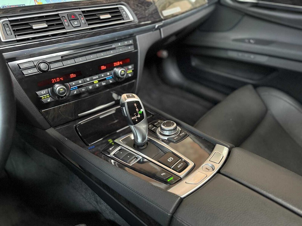 BMW ActiveHybrid7 F04 4.4 V8 465pk 2011, HZR-14-F