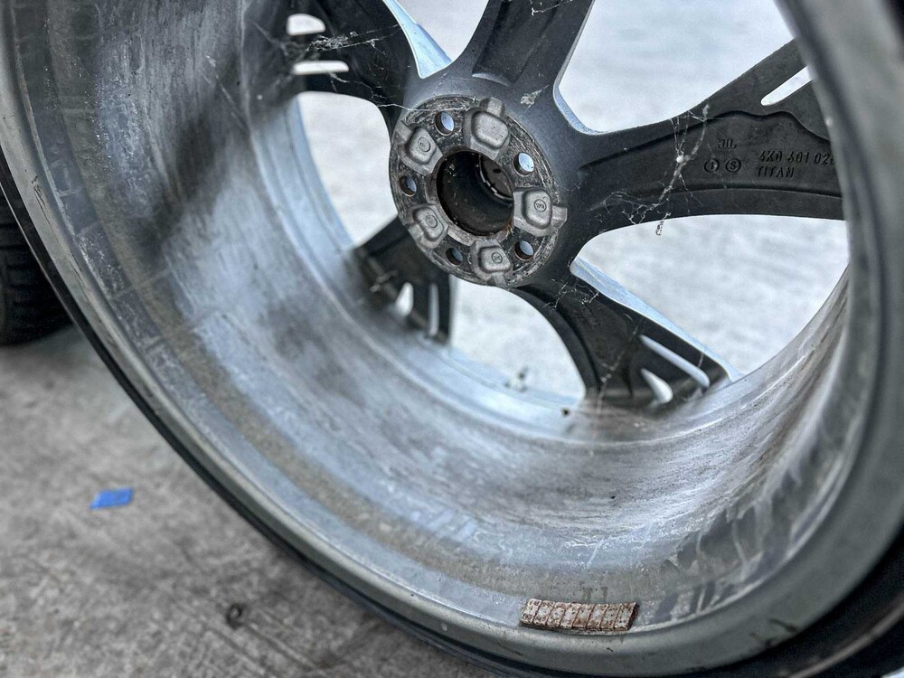 Audi RS6 wielen set