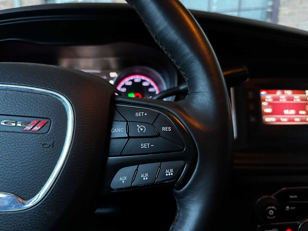 Dodge Charger Police HEMI 5.7 V8 375pk 2015