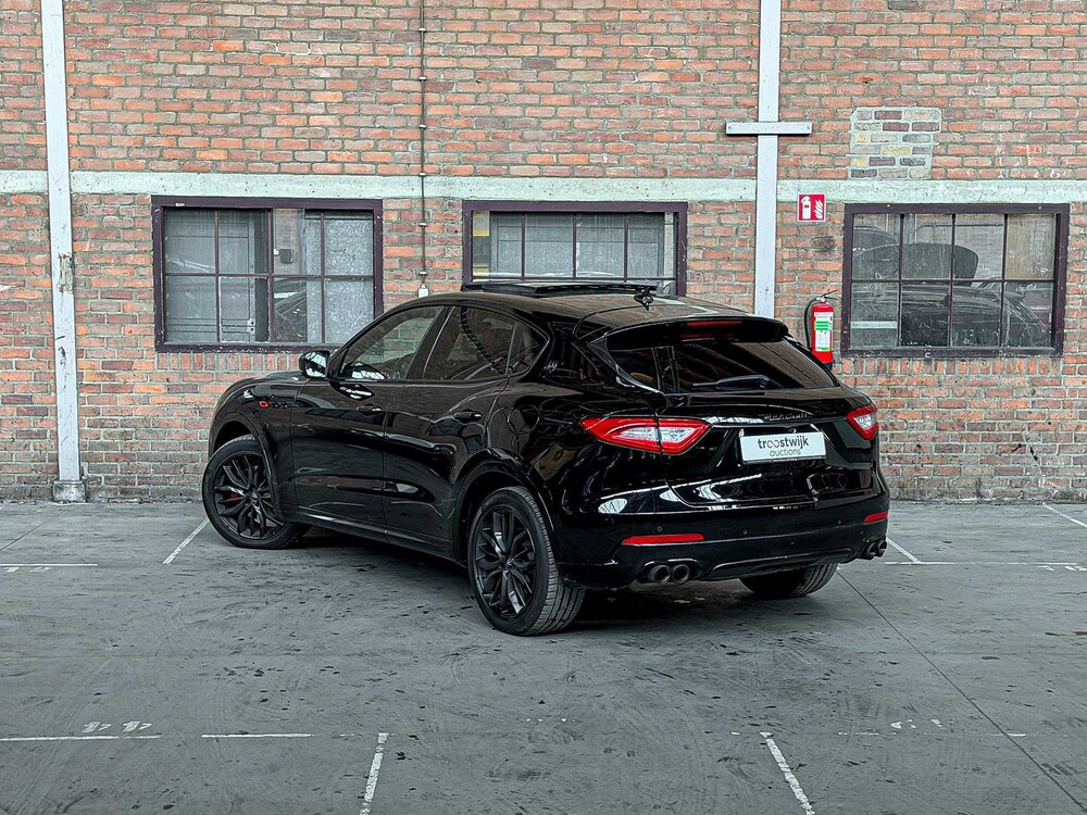 Maserati Levante 3.0 V6 Allradantrieb GranLusso 349 PS 2019, T-075-PR