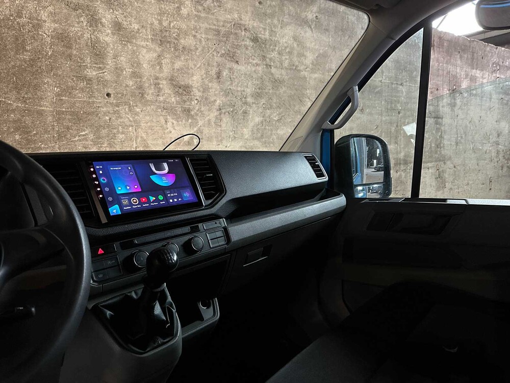 Volkswagen Crafter 35 2.0 TDI L4 Bakwagen 102pk 2017 Bedrijfswagen (Origineel-NL), V-061-JR