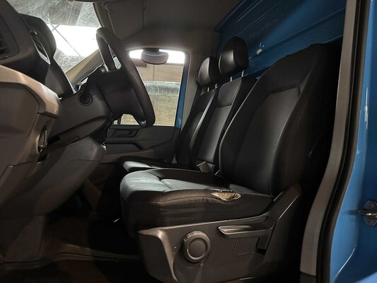 Volkswagen Crafter 35 2.0 TDI L4 Bakwagen 102pk 2017 Bedrijfswagen (Origineel-NL), V-061-JR