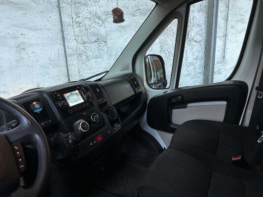 Peugeot Boxer 435 2.0 HDI L2H2 Pro 163pk 2018, VHZ-16-J