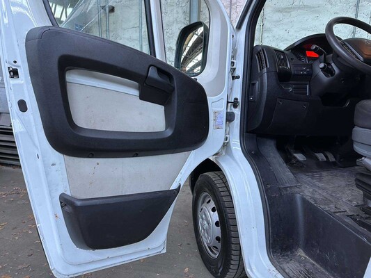 Peugeot Boxer 435 2.0 HDI L2H2 Pro 163pk 2018, VHZ-16-J