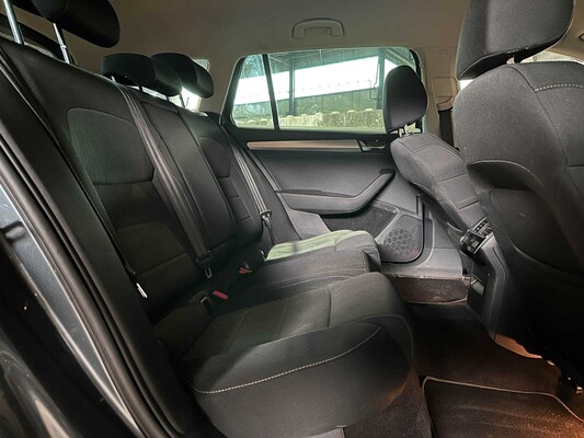 Skoda SuperB 3T ACCJSAX01 180pk 2016