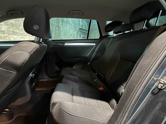 Skoda SuperB 3T ACCJSAX01 180pk 2016