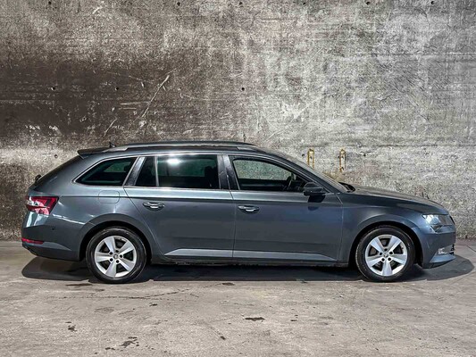 Skoda SuperB 3T ACCJSAX01 180pk 2016