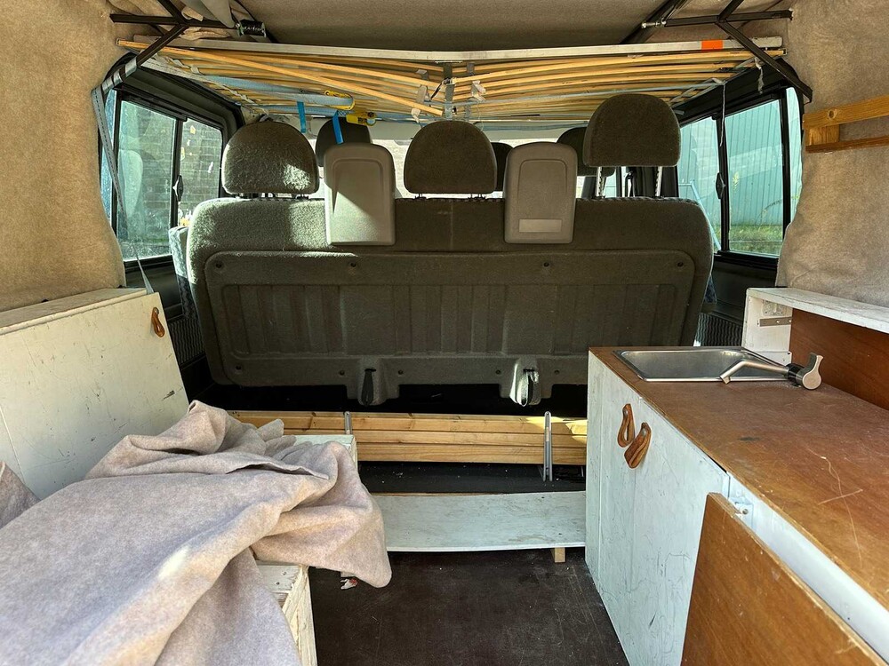 Ford Transit 260S FD DC 125 Camper 125hp 2003, J-557-JB