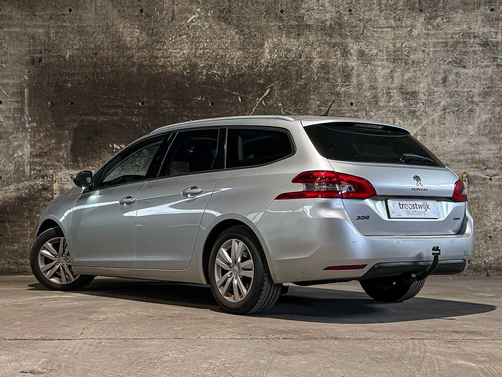 Peugeot 308 SW 1.2 PureTech Blue Lease Executive 110pk 2016 (Origineel-NL), JT-458-P