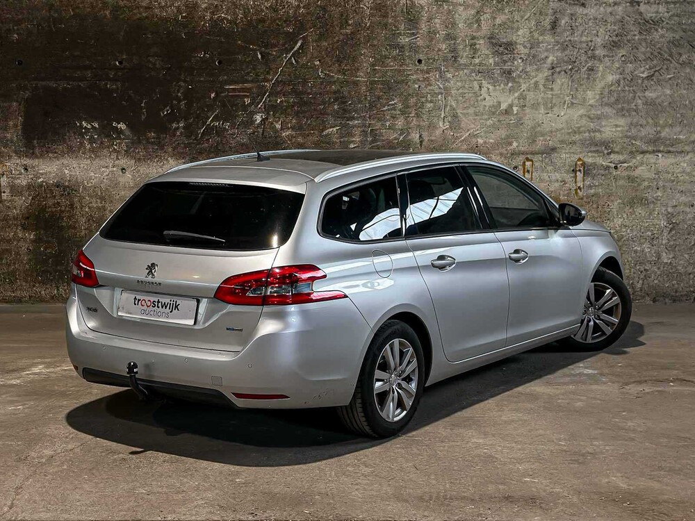 Peugeot 308 SW 1.2 PureTech Blue Lease Executive 110pk 2016 (Origineel-NL), JT-458-P