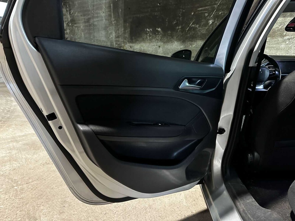 Peugeot 308 SW 1.2 PureTech Blue Lease Executive 110pk 2016 (Origineel-NL), JT-458-P