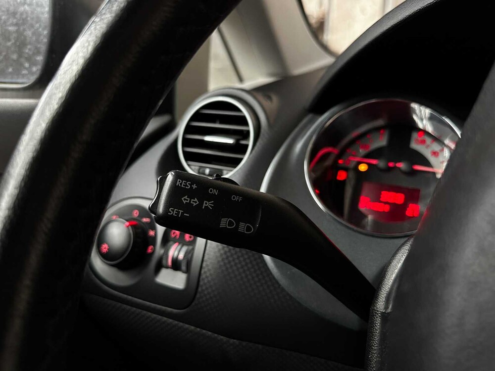 SEAT Altea XL 1,6 Stylance 105 PS 2007 (Original-NL), 29-XJ-RH