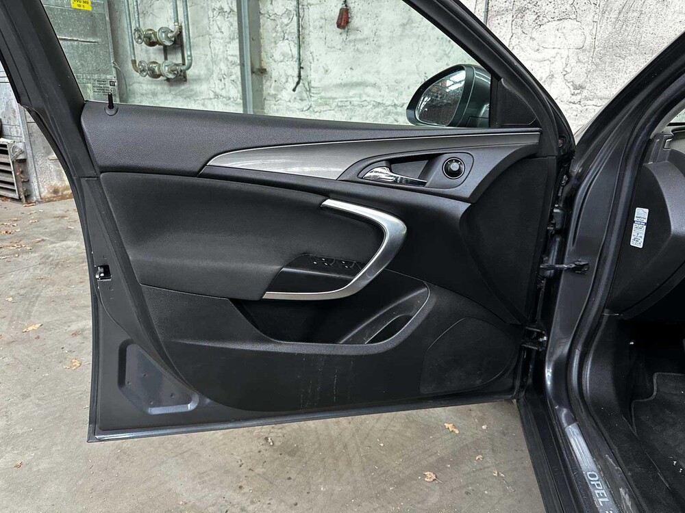 Opel Insignia 1.6 T Edition 179pk 2010 (Origineel-NL), 45-NJT-2