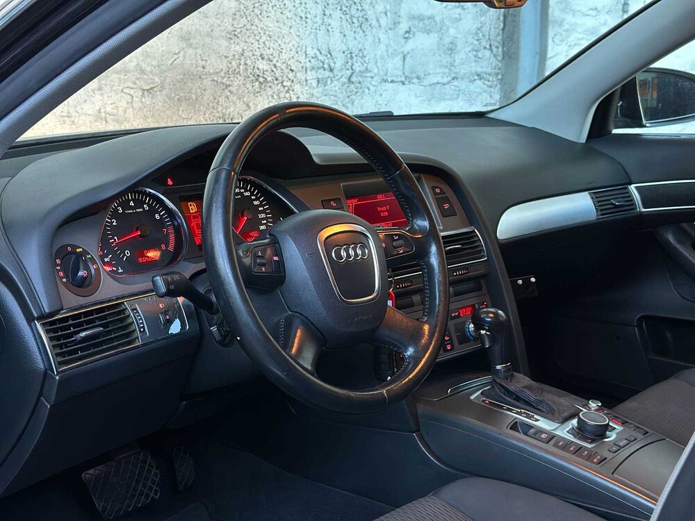 Audi A6 Avant 2.4 Pro Line 174pk 2005, 77-RN-FK