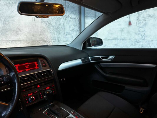 Audi A6 Avant 2.4 Pro Line 174pk 2005, 77-RN-FK