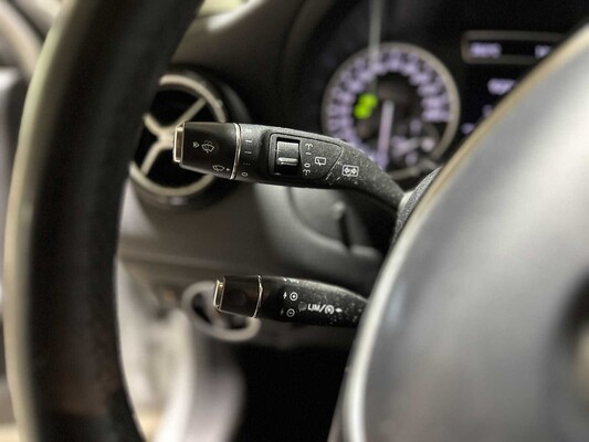 Mercedes-Benz A180 Ambition A-klasse 121pk 2012 (Origineel-NL), 75-ZJJ-1