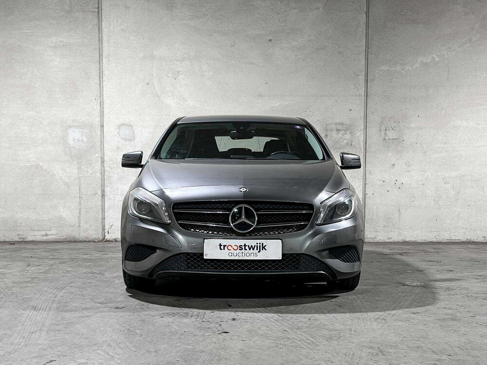 Mercedes-Benz A180 4U3 A-klasse 121pk 2013 (Origineel-NL), 8-SRR-41