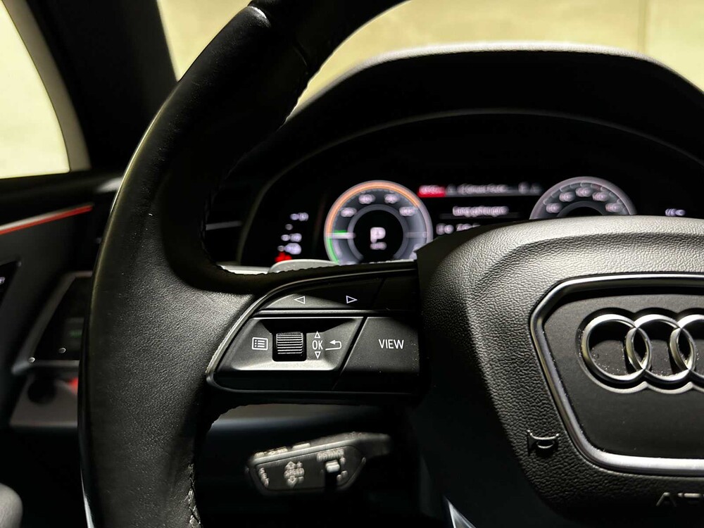 Audi Q7 55 TFSI e Quattro Pro Line Plus 3.0 380hp 2020, N-611-PF